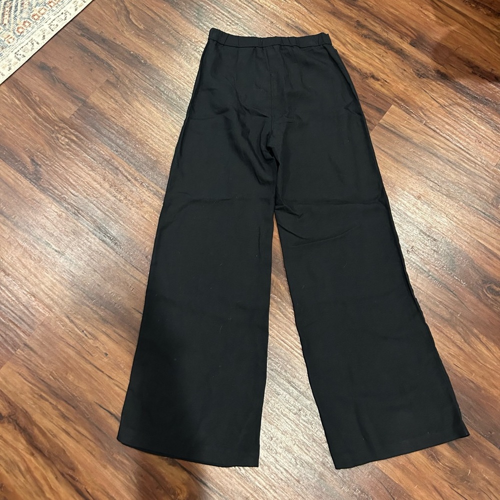 H&M Women’s Linen Blend Black Wide-Leg Pants - Picture 2 of 4